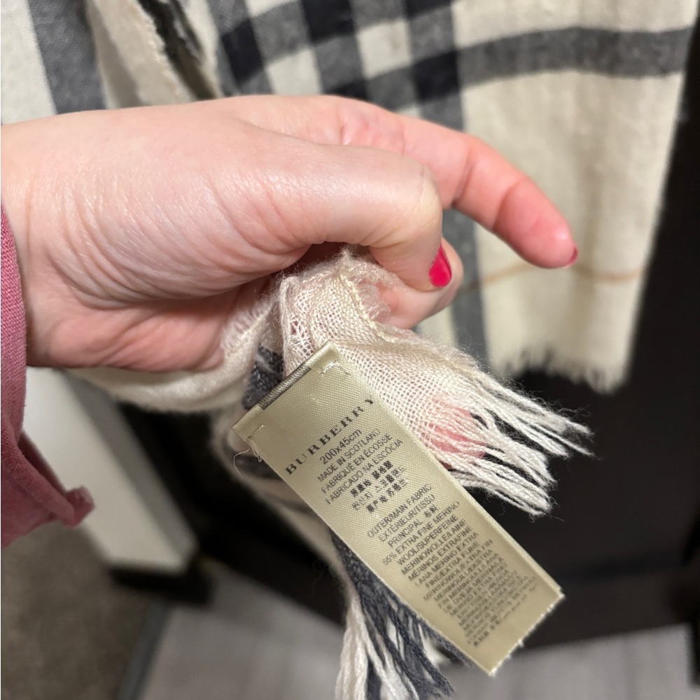 Burberry Cashmere Plaid Print Scarf